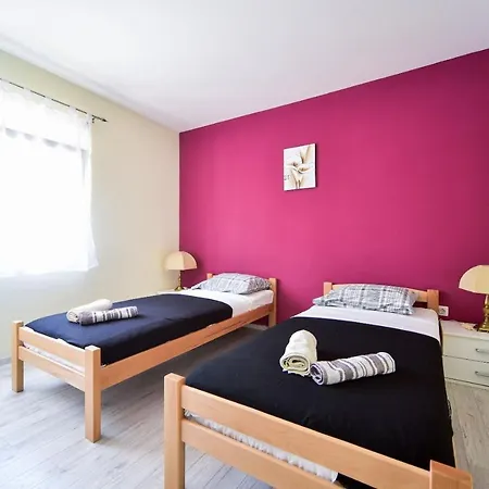 Franko Apartment